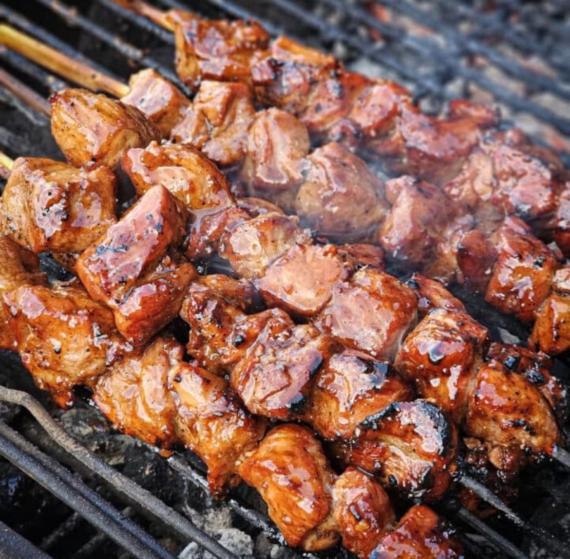 Mama's BBQ pork skewers